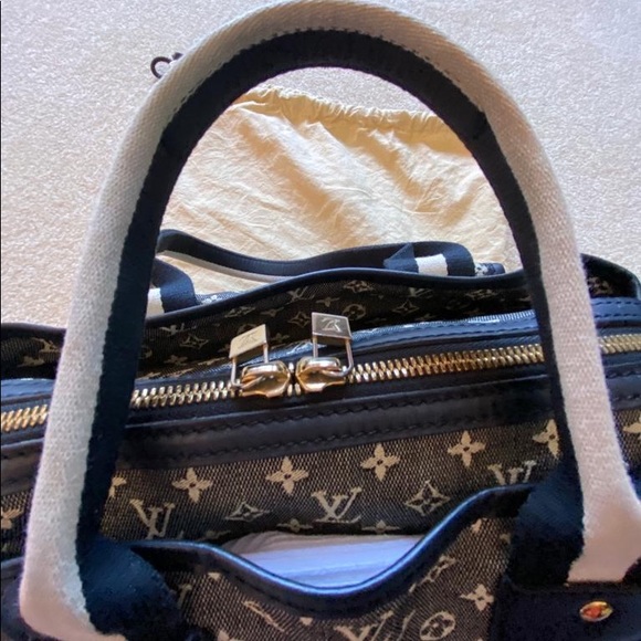 Authentic Louis Vuitton monograms mini - Picture 7 of 16